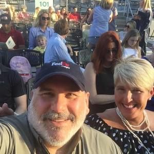 Meet your Posher, Stacey